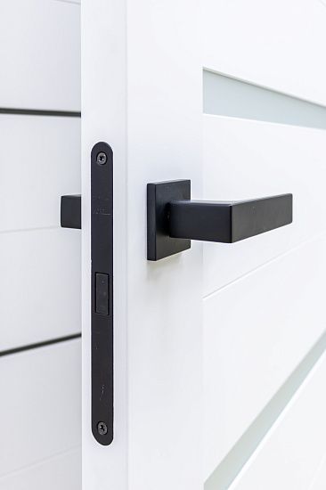 Межкомнатная дверь  